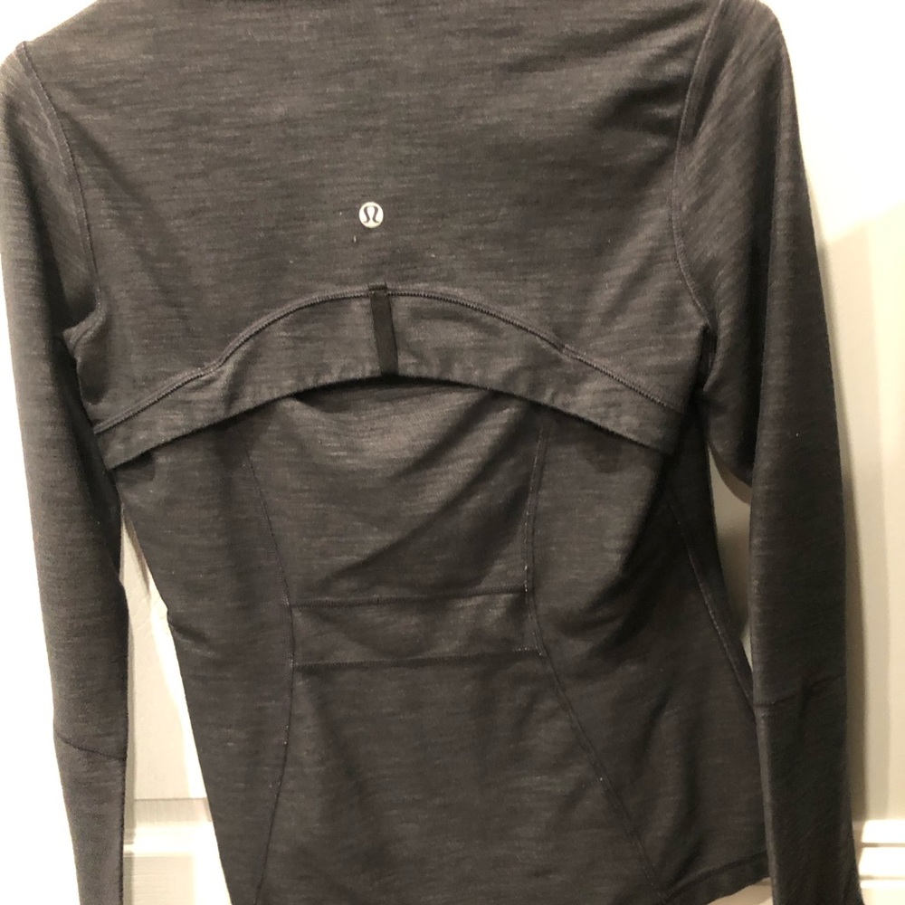 Women’s lulu lemon define jacket